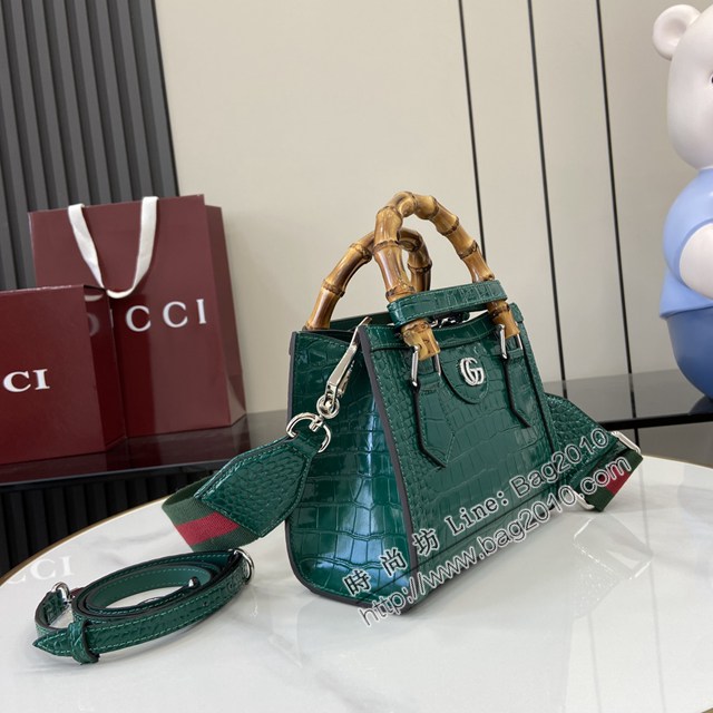 Gucci專櫃古馳最新款鱷魚紋牛皮竹節手柄手提肩背女包 jh2434型號：702732
